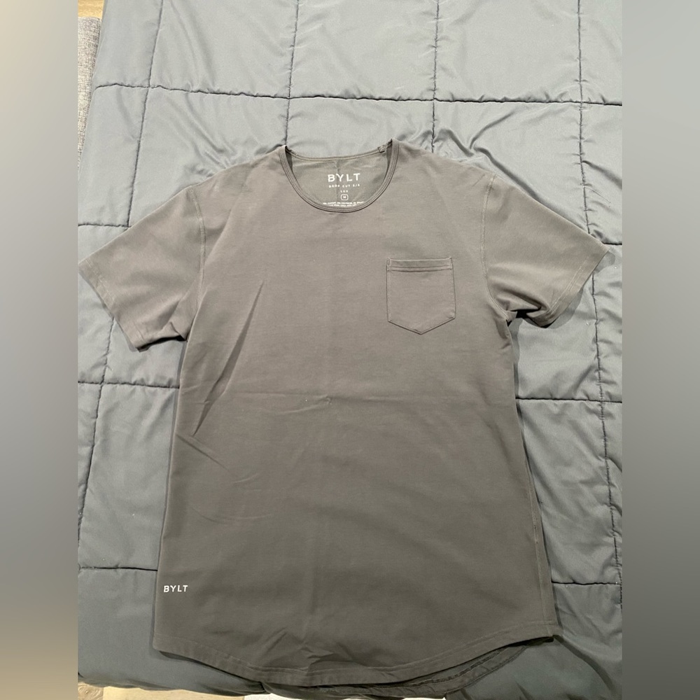 Dark grey, Bylt lux t shirt. Size medium